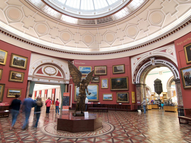 Birmingham Museum & Art Gallery