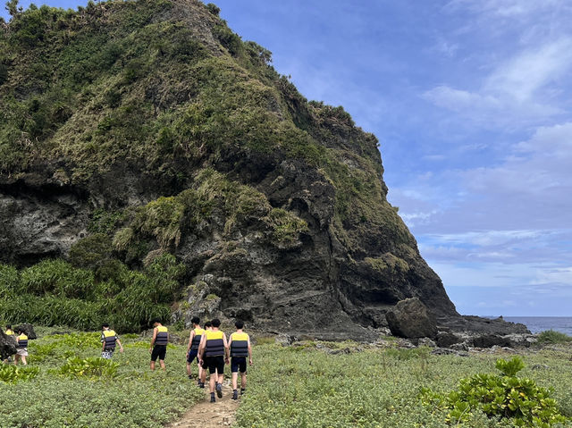 綠島必去景點📍藍洞秘境膚淺