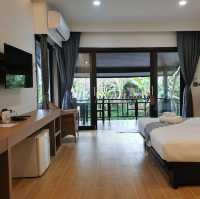 Nana Beach Resort 