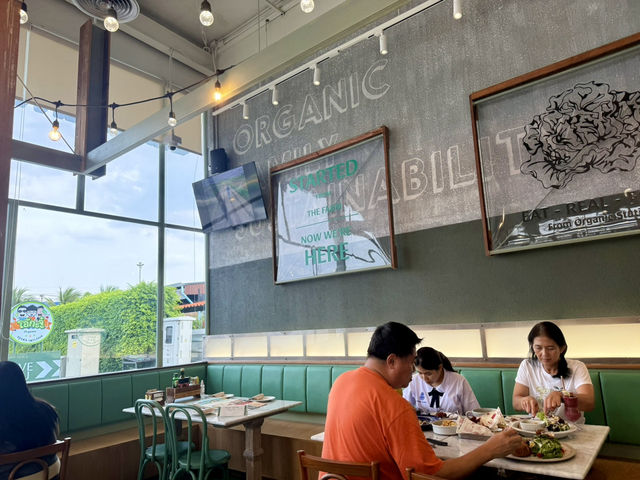 Spring Escape at Oh Ka Ju, Bangkok