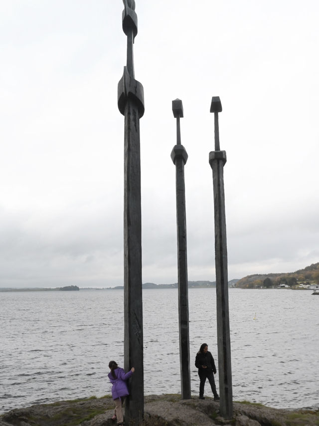 The Sverd i Fjell monument 