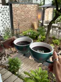 Spring is the start for eating outside!