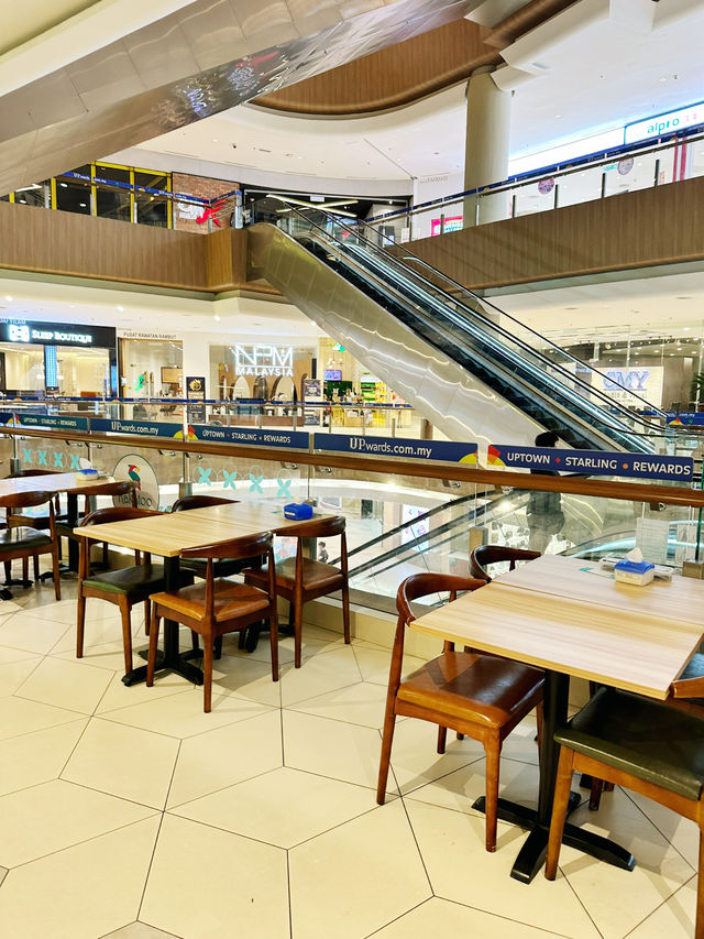 Savor Sustainable Nyonyan Cuisine at Kakatoo, The Starling Mall