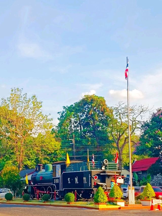 ไปเดินชม สถานีอุบลราชธานี