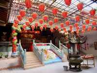 Sam Siang Keng: Where Gods, Ghosts & the Best Kaya Buns Collide 🏮👻