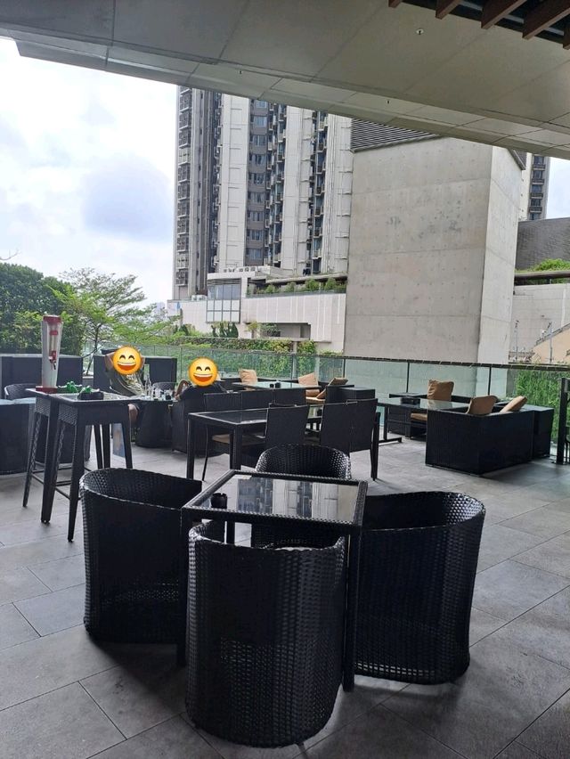 悠閒满足的午餐體驗