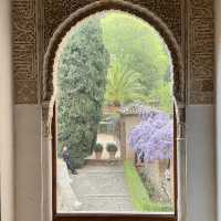 Granada ศิลปะแห่งอันดาลูเซีย สเปนตอนใต้