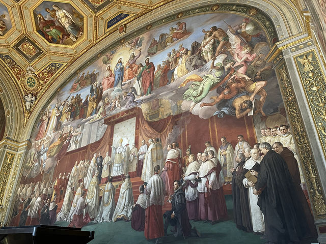 Sistine Chapel: A Heavenly Masterpiece in the Heart of the Vatican