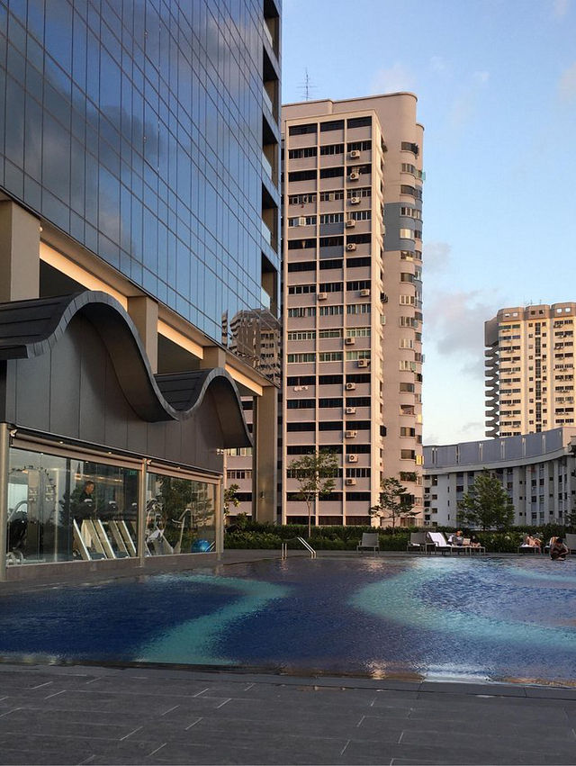 “Hotel Boss – Affordable Comfort at the Heart of the City”