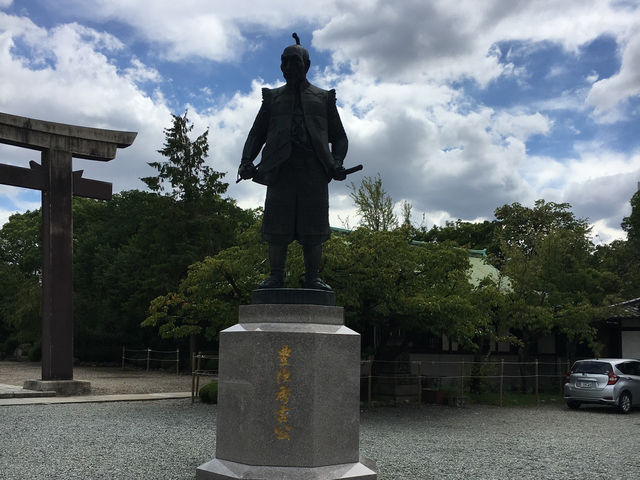 🏯 大阪城｜豐臣秀吉的天下象徵，日本三大名城之一 