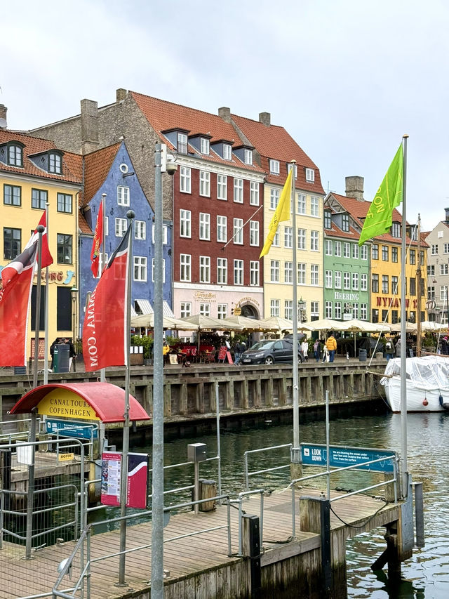 A Day Wandering Through Copenhagen – Art, Design & Bakery Vibes