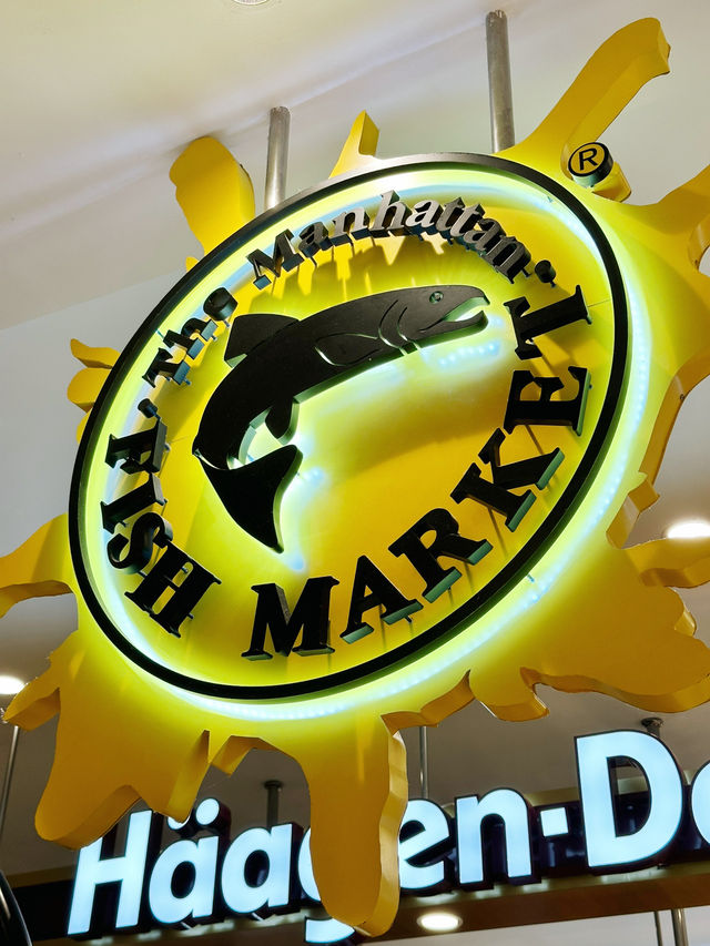 Sizzling Catches & Ocean Vibes at The Manhattan Fish Market