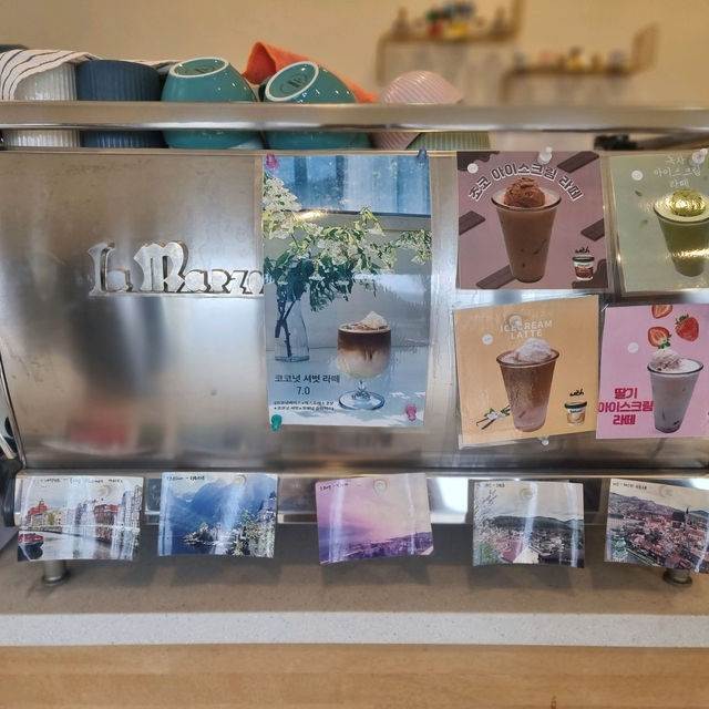 😍산과 바다가 아름답게 어우러진 마산 감성 카페 웨이브