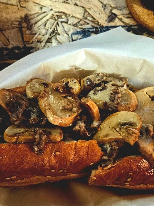 Wiir Philadelphia – Garosugil’s Crown Jewel of Cheesesteaks