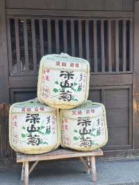 🏮 江戶時代の風情が残る町並み：飛騨高山の古い町並み 🏯🍶