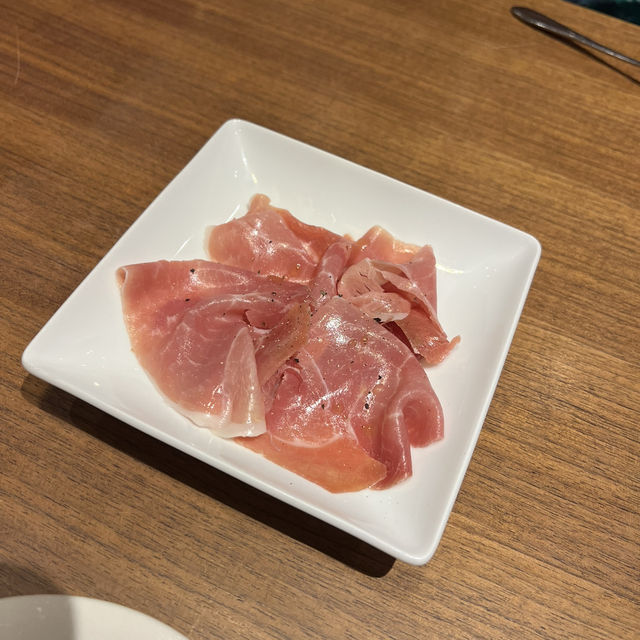 【大阪】梅田グルメ🍴WarldWineBar by Pieroth