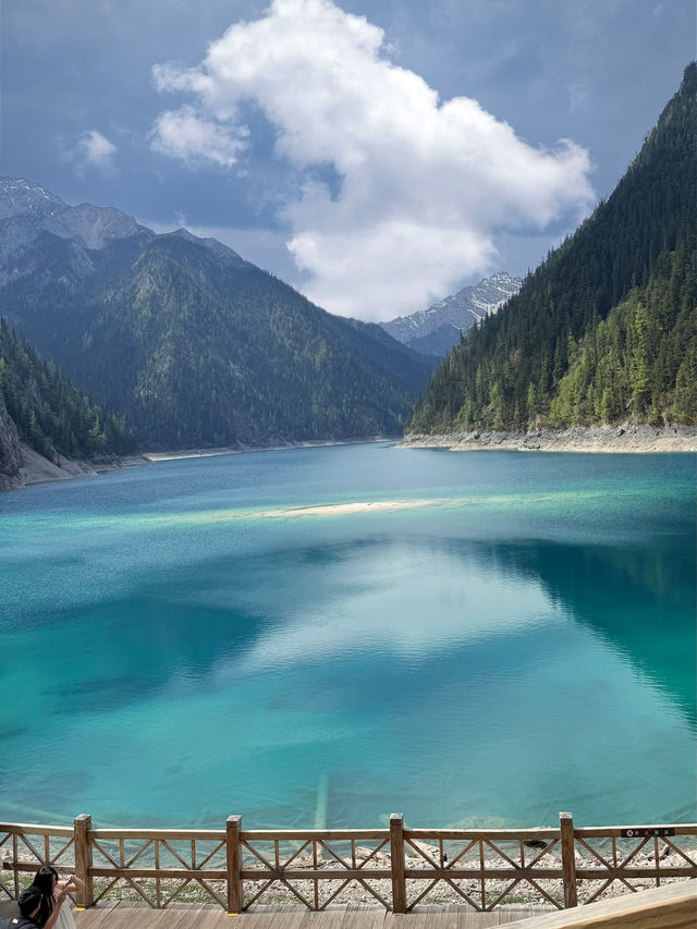 จิ่วจ้ายโกว สวรรค์บนดิน Jiuzhaigou Valley