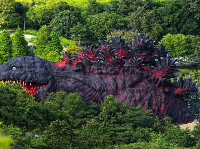 Awaji Hanasajiki Park: A Floral Wonderland Above the Sea