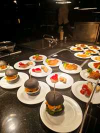 A Buffet Paradise by the River: Great Harbour ICONSIAM 