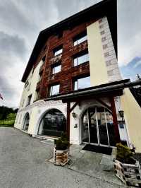 Hotel Nolda – Alpine Access and Budget Comfort in St. Moritz Bad