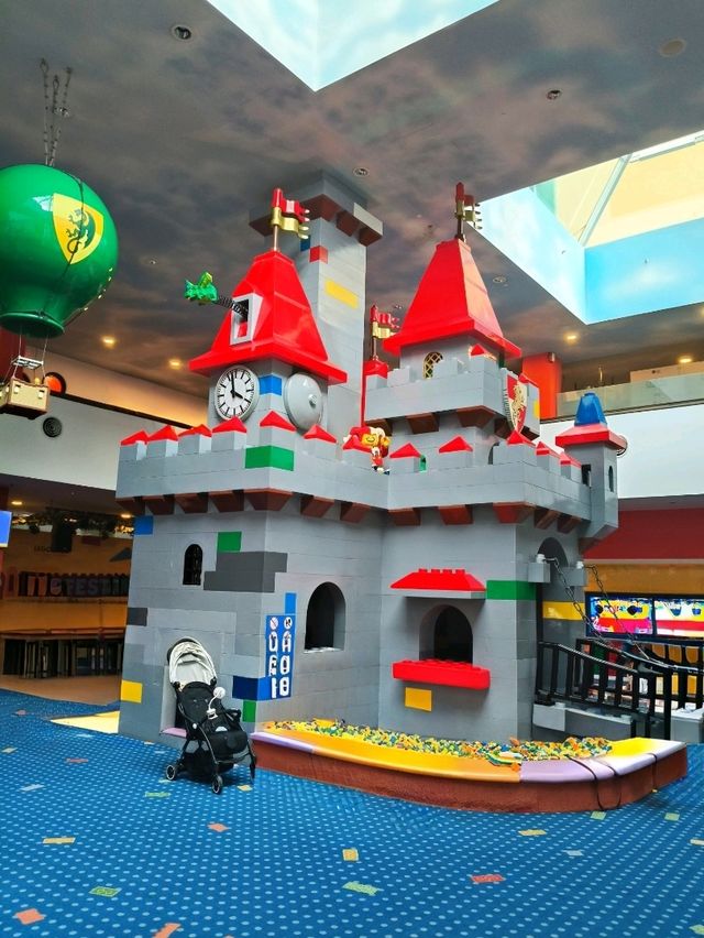 Where Dreams Are Built: Themed Rooms & Endless Fun at LEGOLAND® Hotel Malaysia!