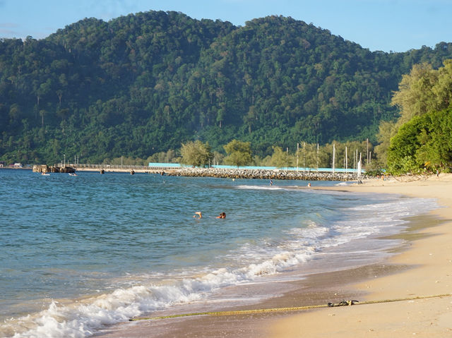 Kg. Tekek Adventures: Came for the Beach, Stayed for the Chill