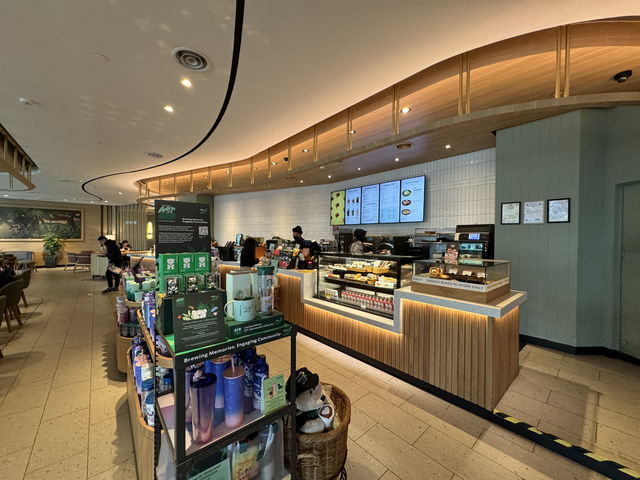 Disappointing Starbucks Reserve Experience at 1 Utama — Great Beans, Poor Execution