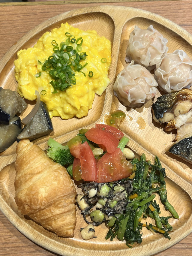 다케오온센에키마에 조식