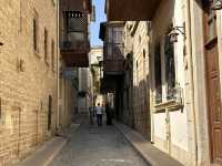 【Baku Old City／Icherisheher（イチェリ・シェヘル）｜バクーの“中世と現代が共存する石畳の迷宮”