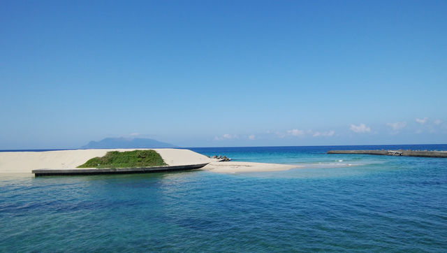 屋久島の青い海！永田いなか浜