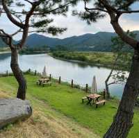 Floating Flow Cafe
