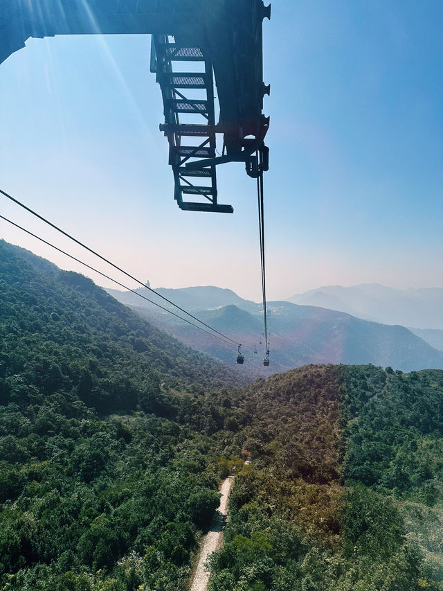 Layover in Hong Kong? Visit this place! 🇭🇰