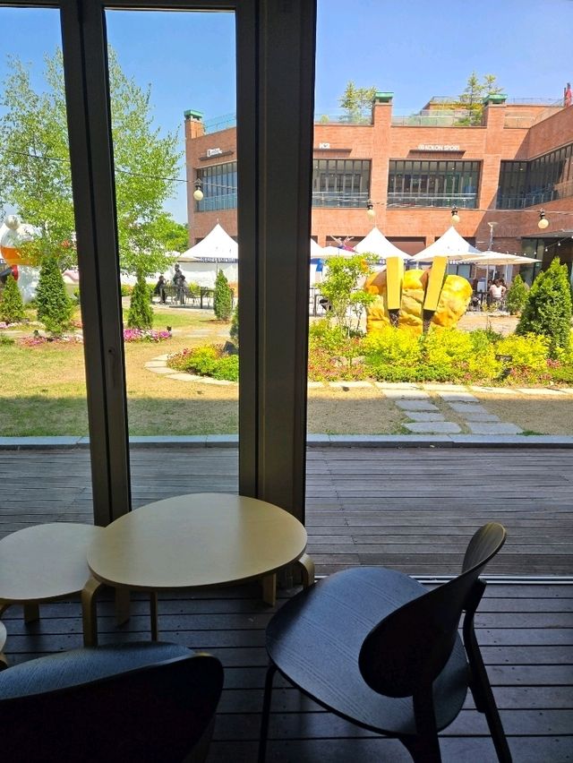 파주 롯데프리미엄 아울렛에서 시원하게 데이트하기 좋은 ' 서울커피 ' ☕️