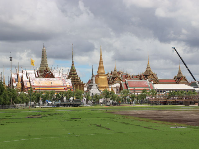 วัดพระศรีรัตนศาสดาราม