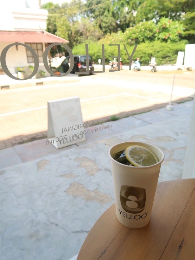 คาเฟ่ YELLOO เมืองเชียงใหม่