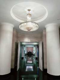 “Renaissance Hotel Kuala Lumpur: Your Ideal Summer Staycation Escape”