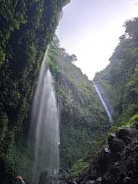 วิธีเดินทางไป Madakaripura Waterfall
