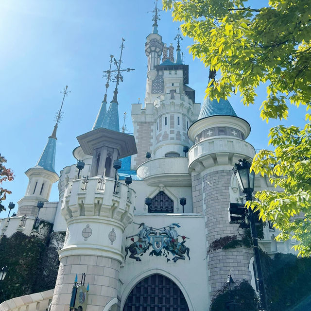 Whirlwind Wonders: A Day at Lotte World Seoul 🇰🇷