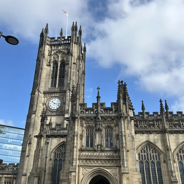 A Trip from London! Exploring Manchester and Liverpool