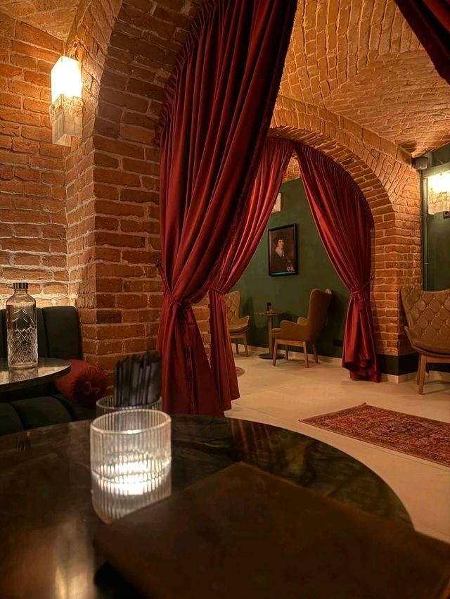 Sous Sol Experimental Cocktail Bar