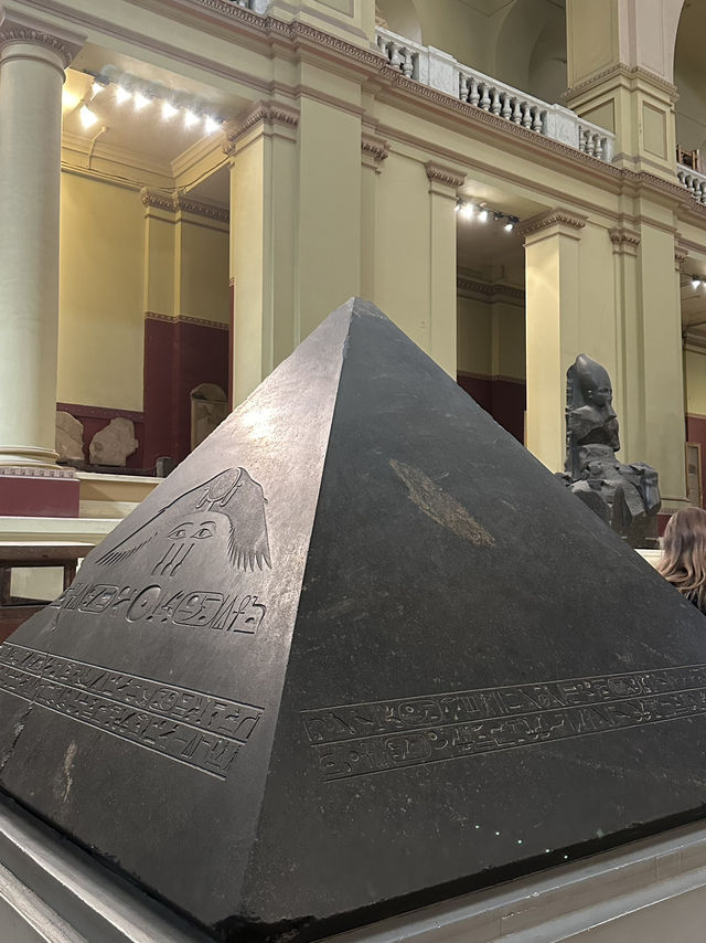 Pink Walls, Golden Secrets: The Last Stand Of Egyptology’s Pirates