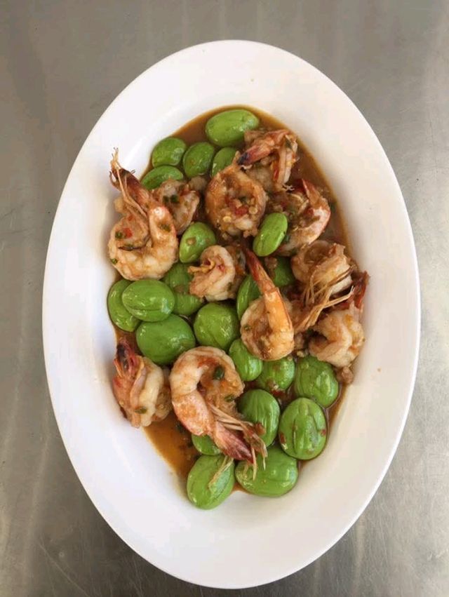 ร้านอาหาร น้องเจเจ  