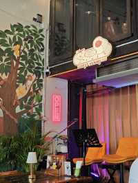 สวรรค์ของคนรักข้าวผัดอเมริกัน Lucky's Hungry อารีย์