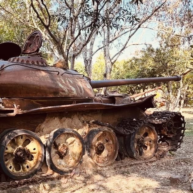🔥 "Echoes of Conflict: A Solo Journey Through Siem Reap’s War Museum" 💣