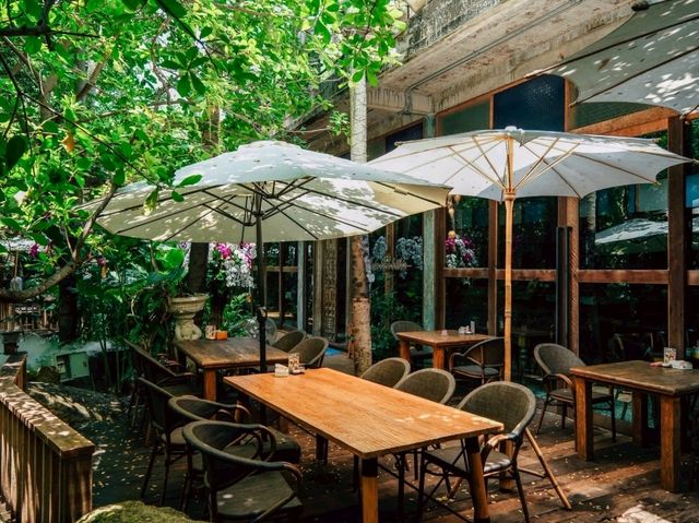 Baan Khanitha
