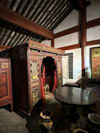 “Xizhou: The Courtyard Gem of Bai Heritage”