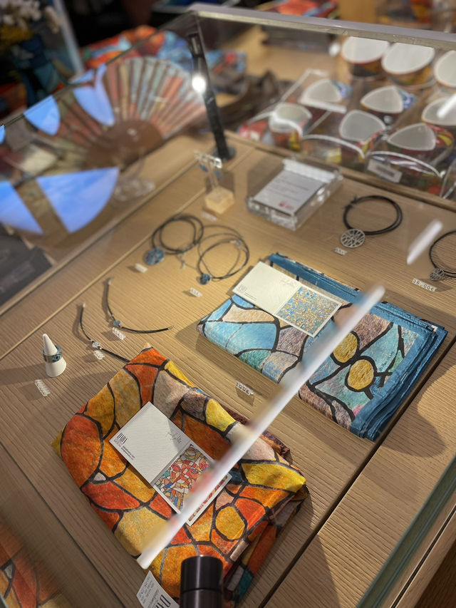 🇪🇸 Sagrada Familia Gift shop 