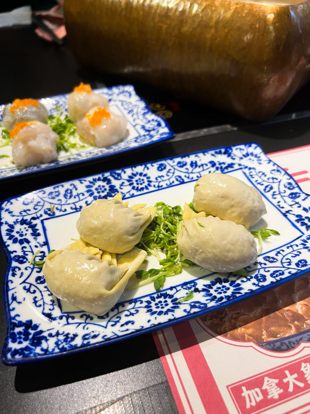 ʚ♡ 宮廷風火鍋店 • 香香宮煮 ♡ɞ