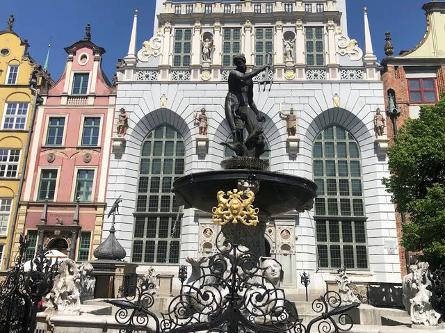 【グダンスクの心を歩く】ドゥーガ通り🌈🏘️ 【グダンスクの心を歩く】ドゥーガ通り🌈🏘️