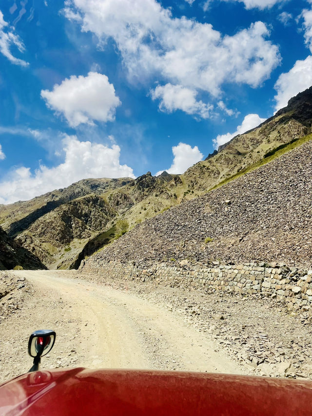 ✨ On the Way to Deosai – A Journey into 